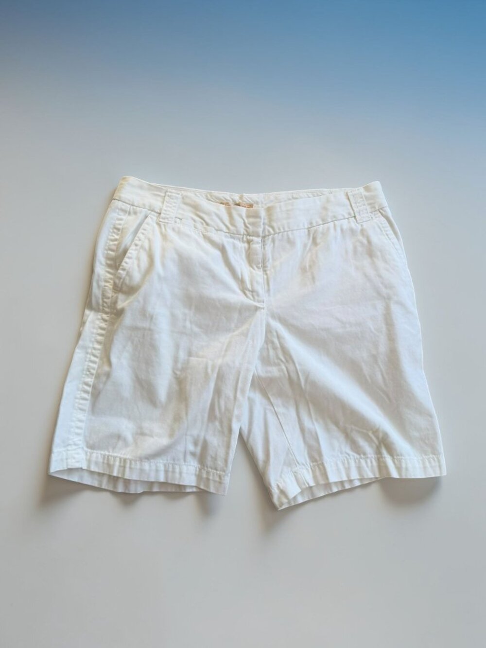 J CREW Womens City Fit Chino White Bermuda Shorts Size 8